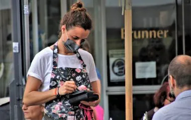 Jak restaurace čelí další vlně „koronakrize“? Některé bojují, jiné rezignují