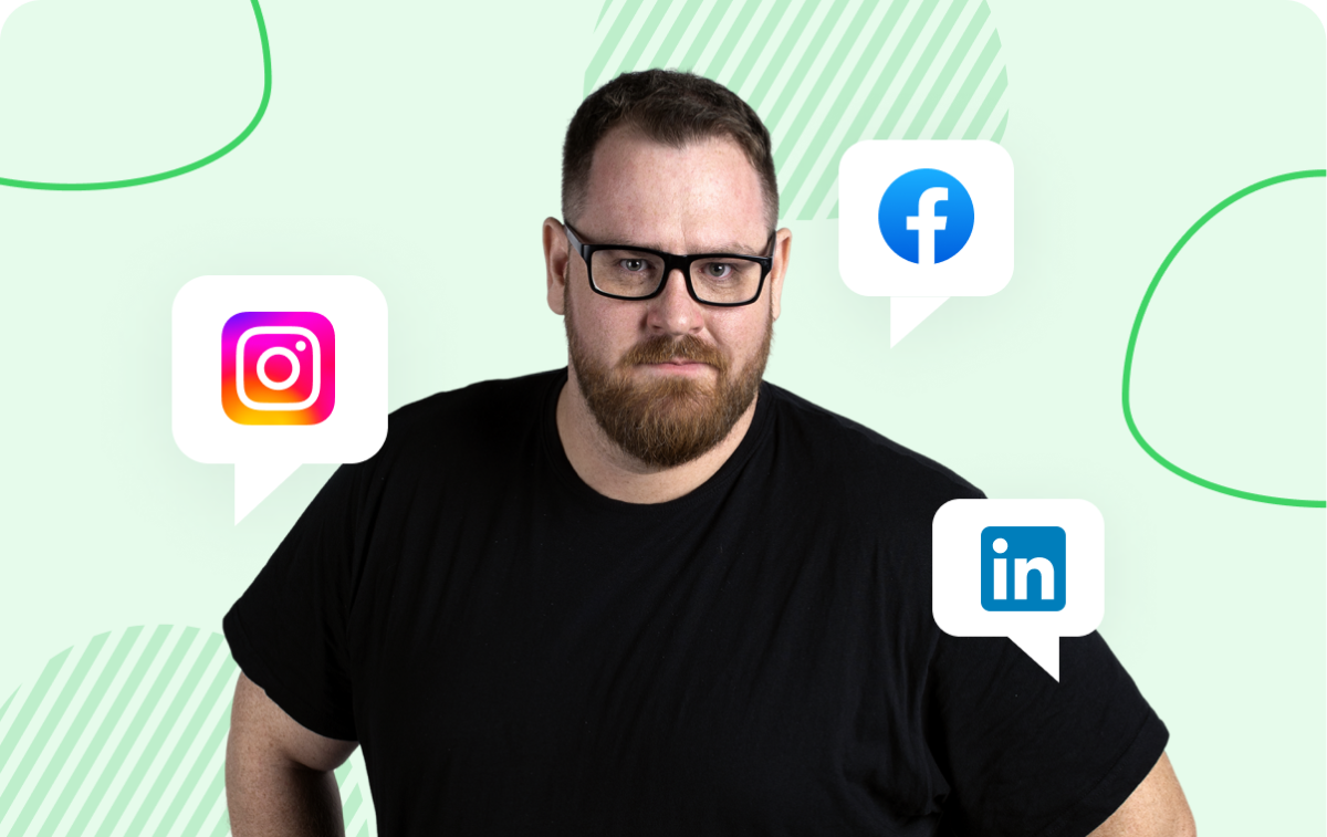 Honza Bartoš s logy sociálních sítí