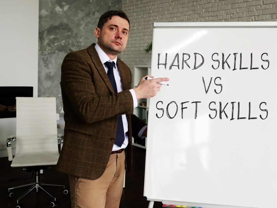 Hard skills versus soft skills - který přístup e vyplatí při řízení lidí uplatnit?